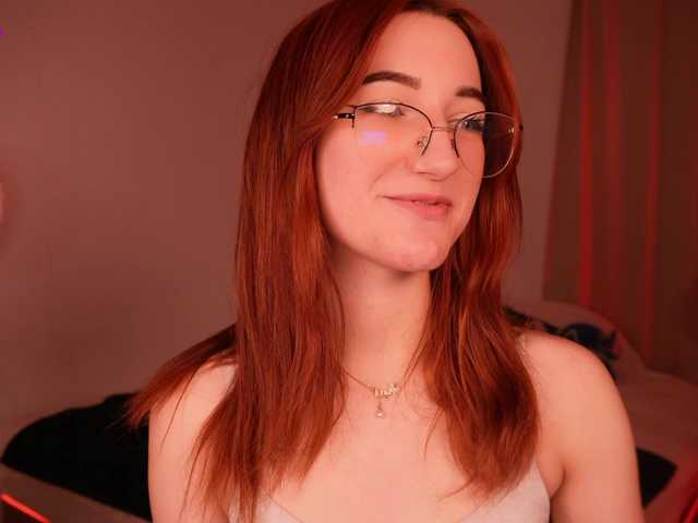 MilaFlame live cam on BongaCams