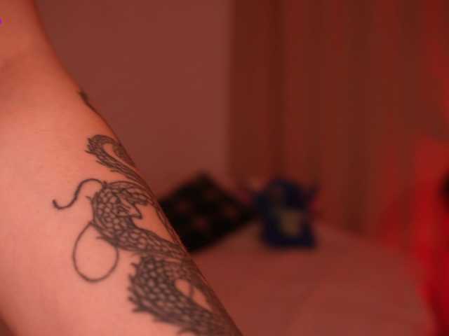 MilaFlame live cam on BongaCams