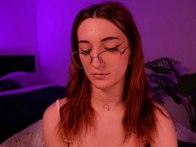MilaFlame live cam on BongaCams