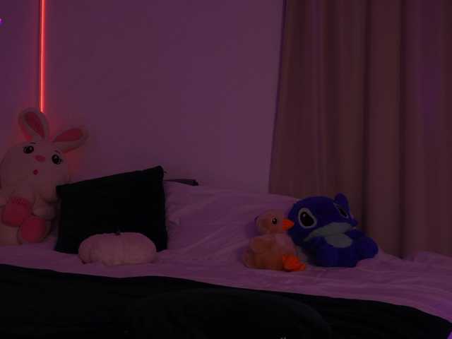 MilaFlame live cam on BongaCams