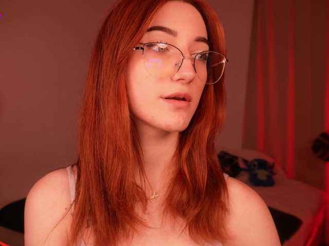 MilaFlame live cam on BongaCams