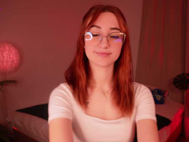 MilaFlame live cam on BongaCams