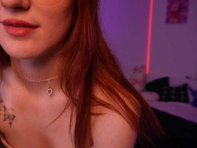 MilaFlame live cam on BongaCams