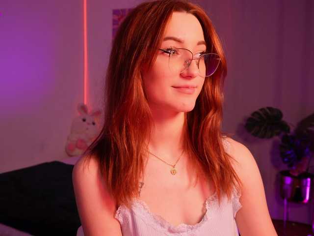 MilaFlame live cam on BongaCams