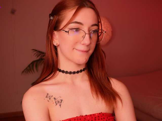 MilaFlame live cam on BongaCams
