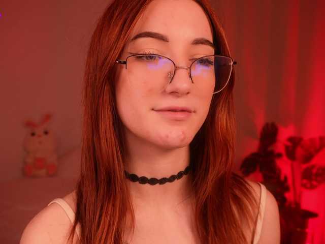 MilaFlame live cam on BongaCams
