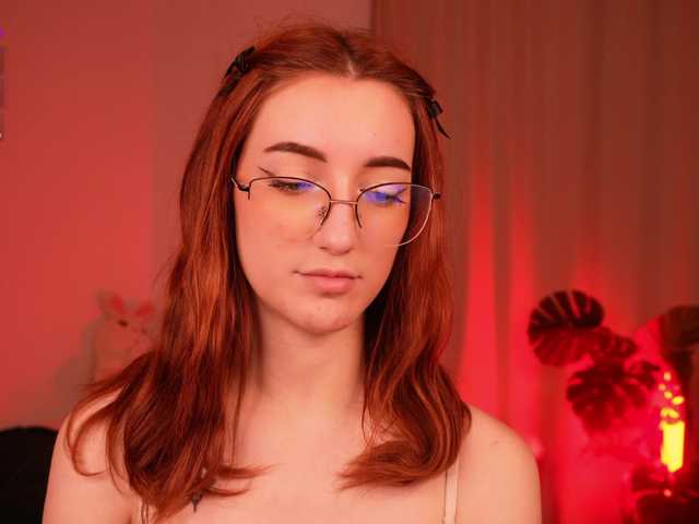 MilaFlame live cam on BongaCams
