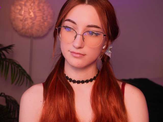 MilaFlame live cam on BongaCams