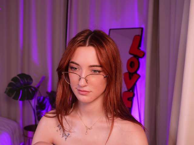 MilaFlame live cam on BongaCams