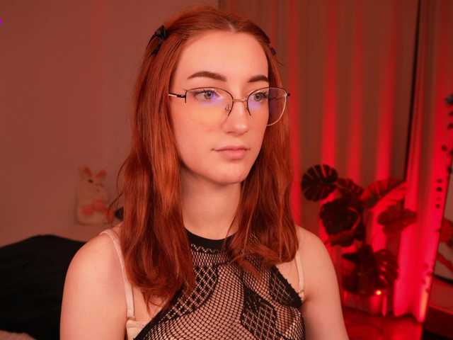 MilaFlame live cam on BongaCams