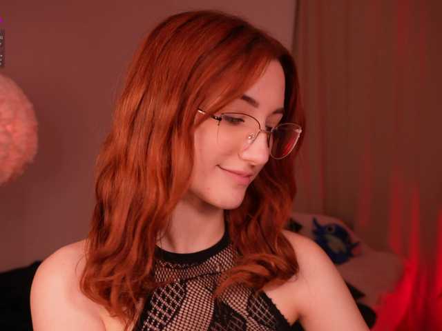 MilaFlame live cam on BongaCams
