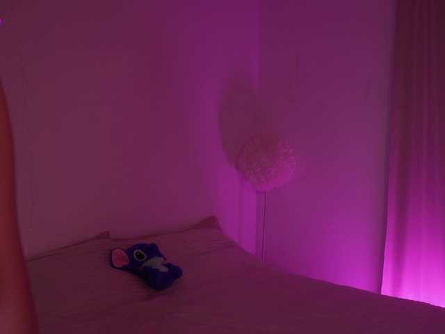 MilaFlame live cam on BongaCams