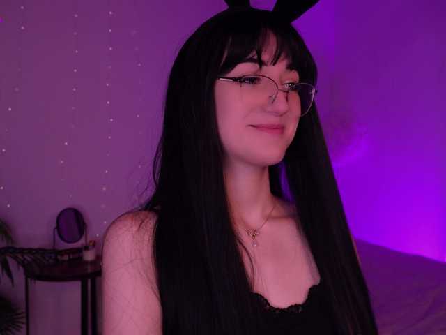 MilaFlame live cam on BongaCams