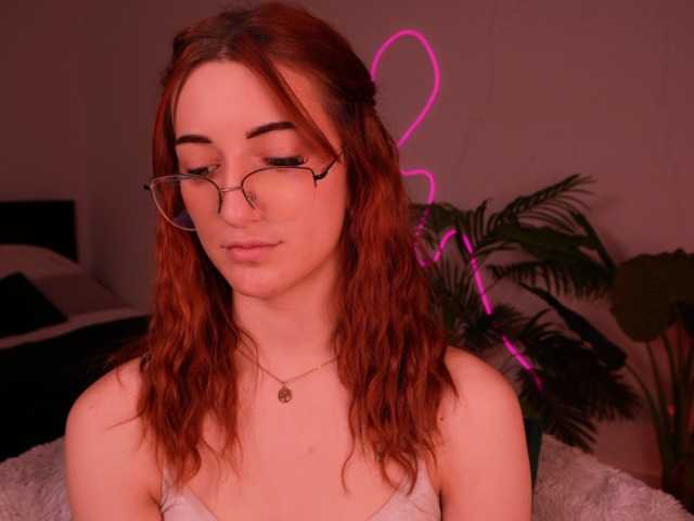 MilaFlame live cam on BongaCams