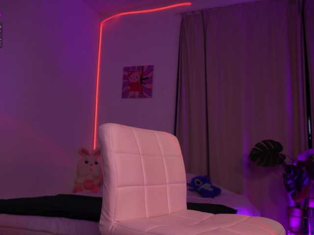 MilaFlame live cam on BongaCams