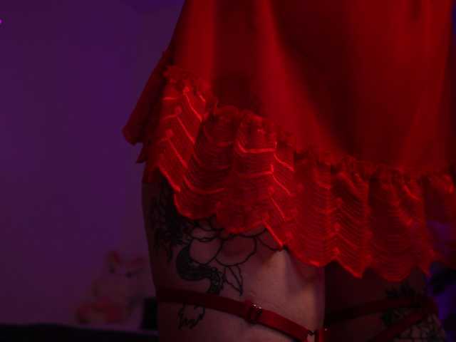 MilaFlame live cam on BongaCams