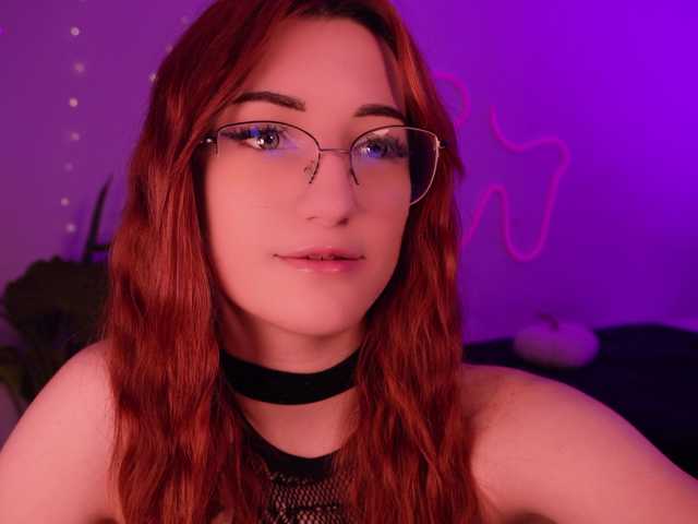 MilaFlame live cam on BongaCams