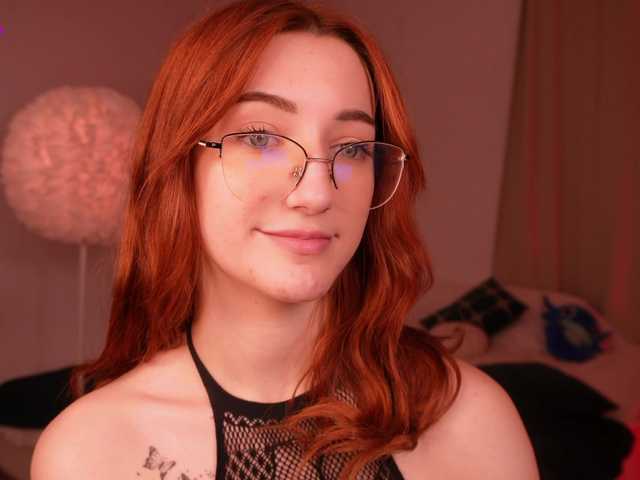 MilaFlame live cam on BongaCams