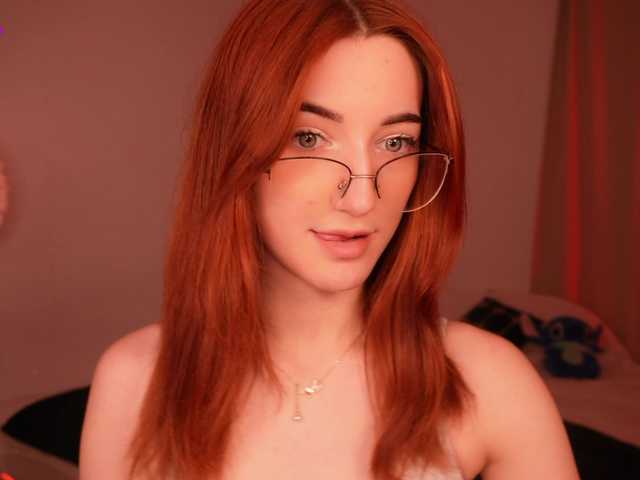 MilaFlame live cam on BongaCams