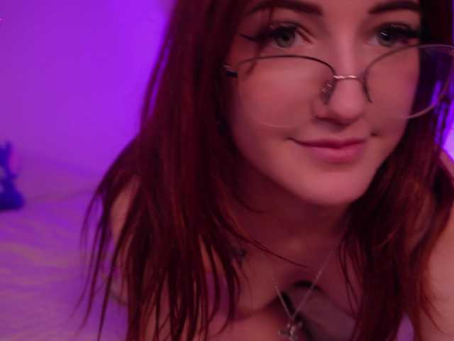 MilaFlame live cam on BongaCams