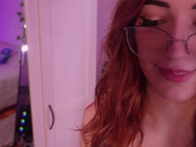 MilaFlame live cam on BongaCams