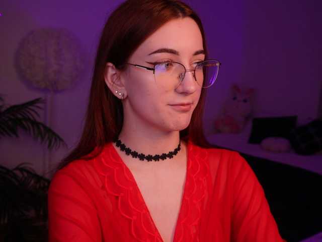 MilaFlame live cam on BongaCams
