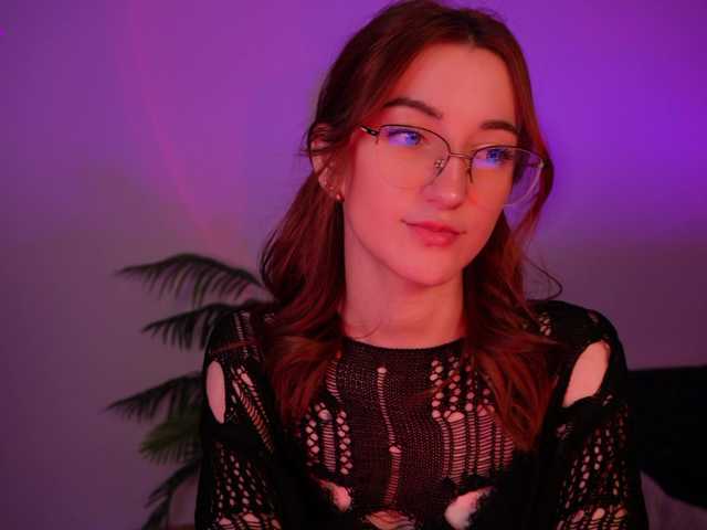 MilaFlame live cam on BongaCams