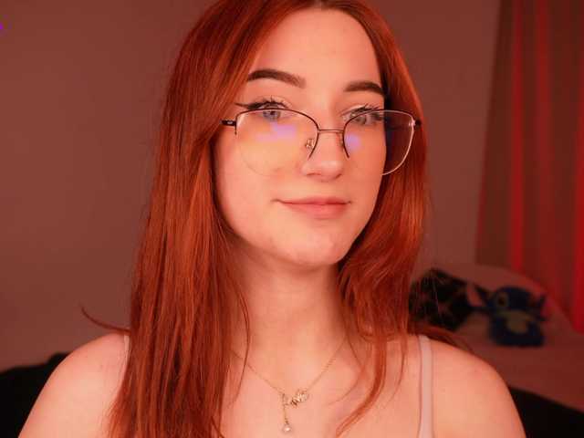 MilaFlame live cam on BongaCams