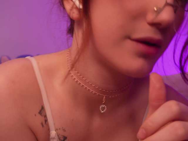MilaFlame live cam on BongaCams