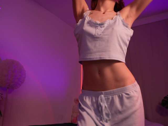 MilaFlame live cam on BongaCams