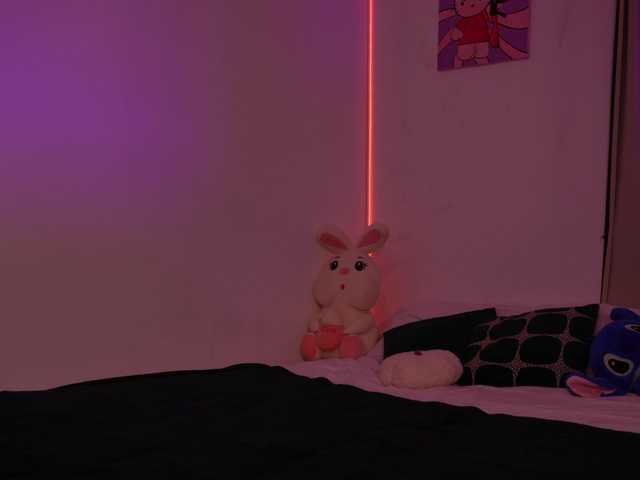 MilaFlame live cam on BongaCams