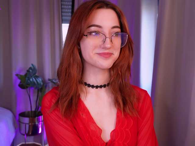 MilaFlame live cam on BongaCams