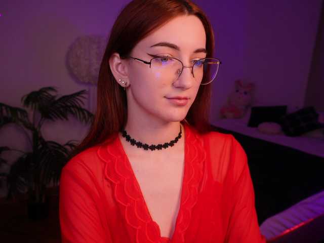 MilaFlame live cam on BongaCams