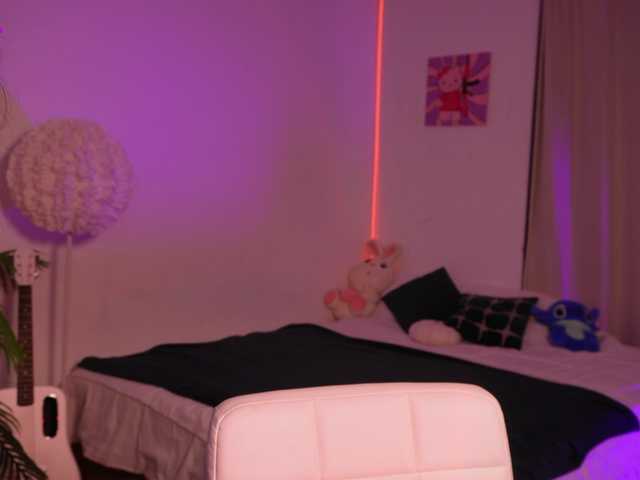 MilaFlame live cam on BongaCams