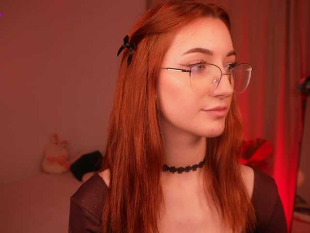 MilaFlame live cam on BongaCams