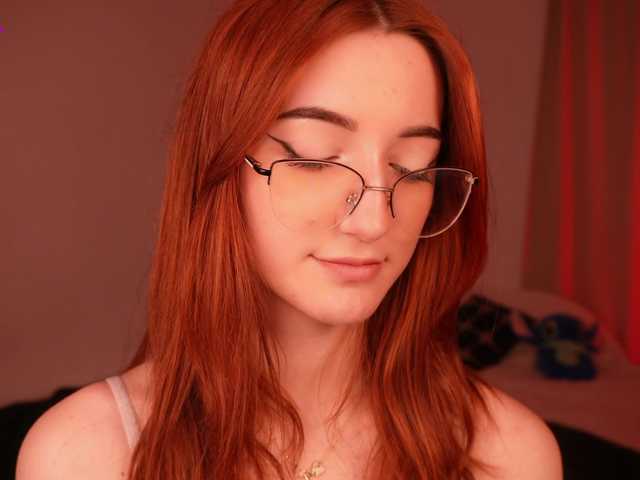 MilaFlame live cam on BongaCams
