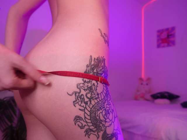 MilaFlame live cam on BongaCams