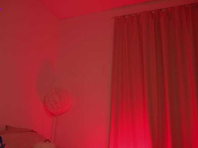 MilaFlame live cam on BongaCams