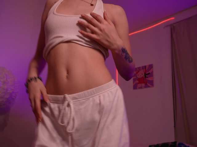 MilaFlame live cam on BongaCams