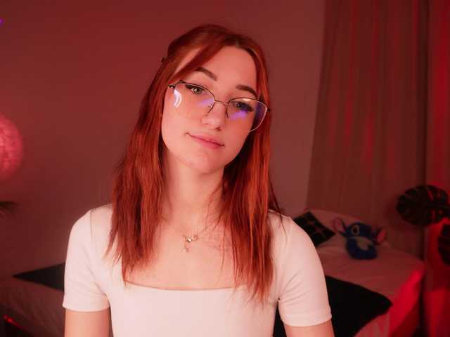MilaFlame live cam on BongaCams