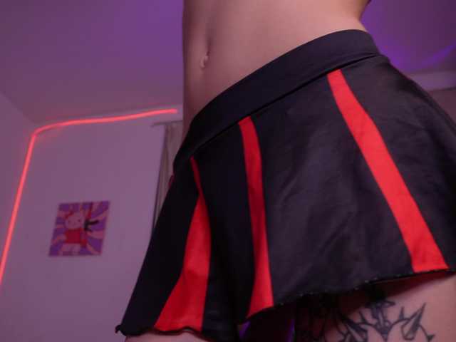 MilaFlame live cam on BongaCams