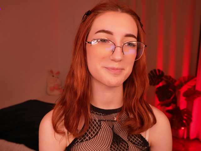 MilaFlame live cam on BongaCams