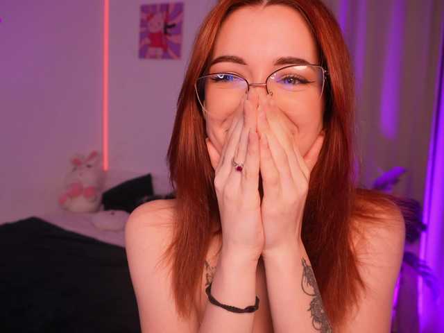 MilaFlame live cam on BongaCams