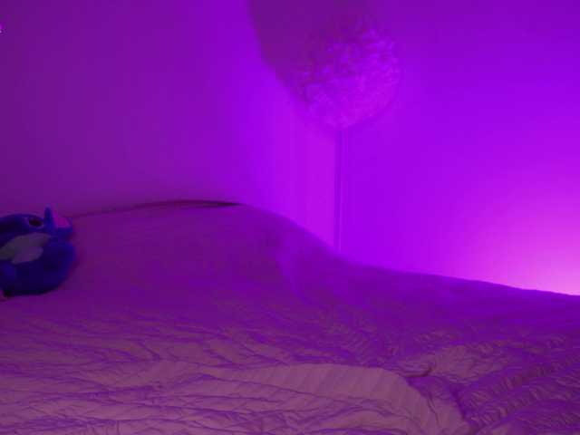 MilaFlame live cam on BongaCams