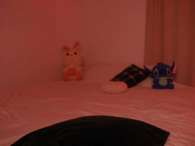MilaFlame live webcam show