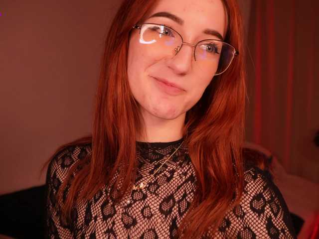 MilaFlame live cam on BongaCams