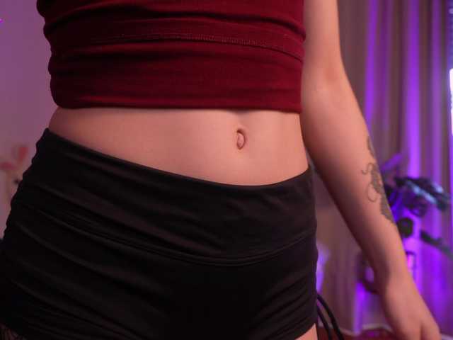 MilaFlame live cam on BongaCams