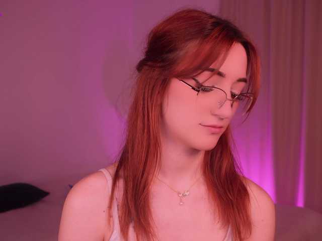 MilaFlame live cam on BongaCams