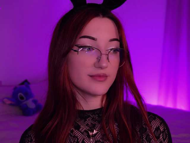 MilaFlame live cam on BongaCams