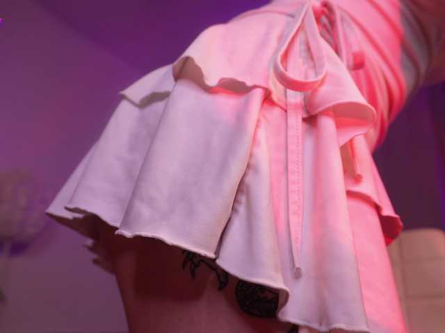MilaFlame live cam on BongaCams